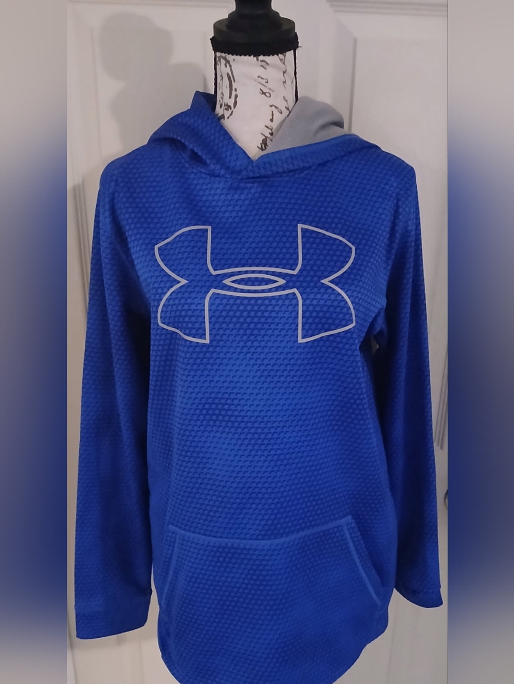 5/$25 Under Armour Royal Blue Hooded Logo Pullover